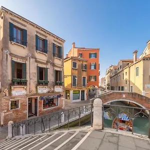 Casanova Ai Tolentini Venedig